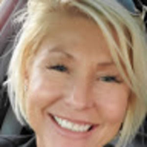 Meet your Posher, Stacey